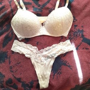 Victoria's Secret bra & panty set